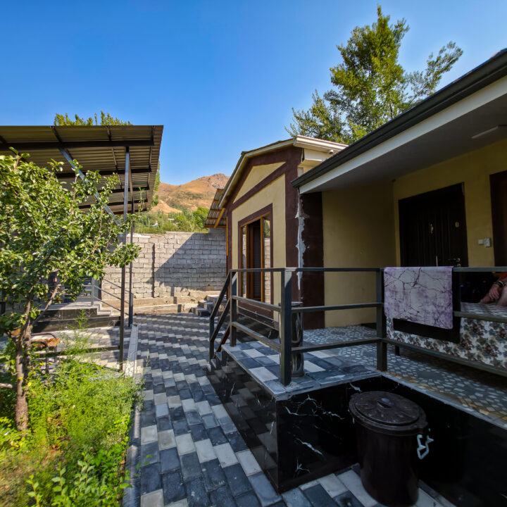 Chimgan Country House